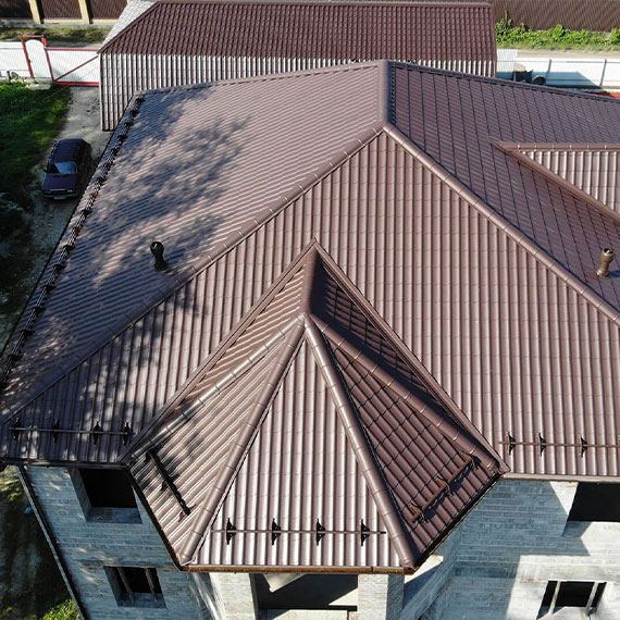 Монтаж сложной крыши и кровли в Черноголовке и Московской области